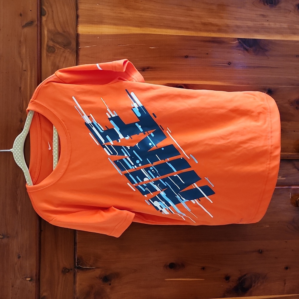 Nike Dri-fit tee